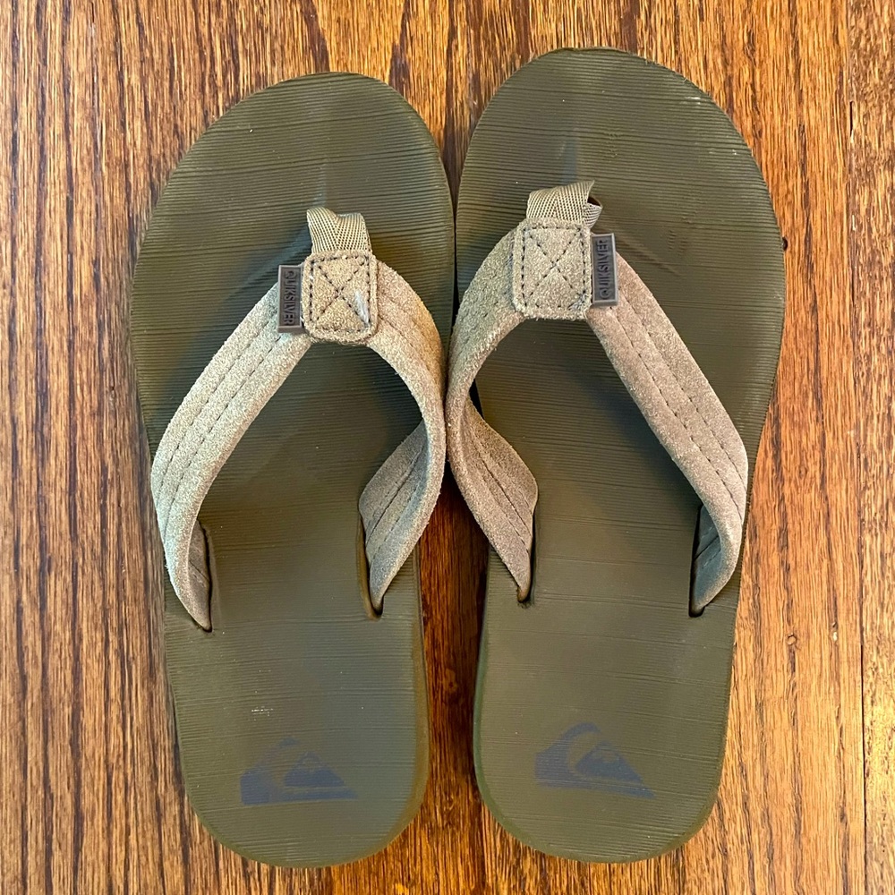 Quicksilver Flip Flops - Kids Size 4.5